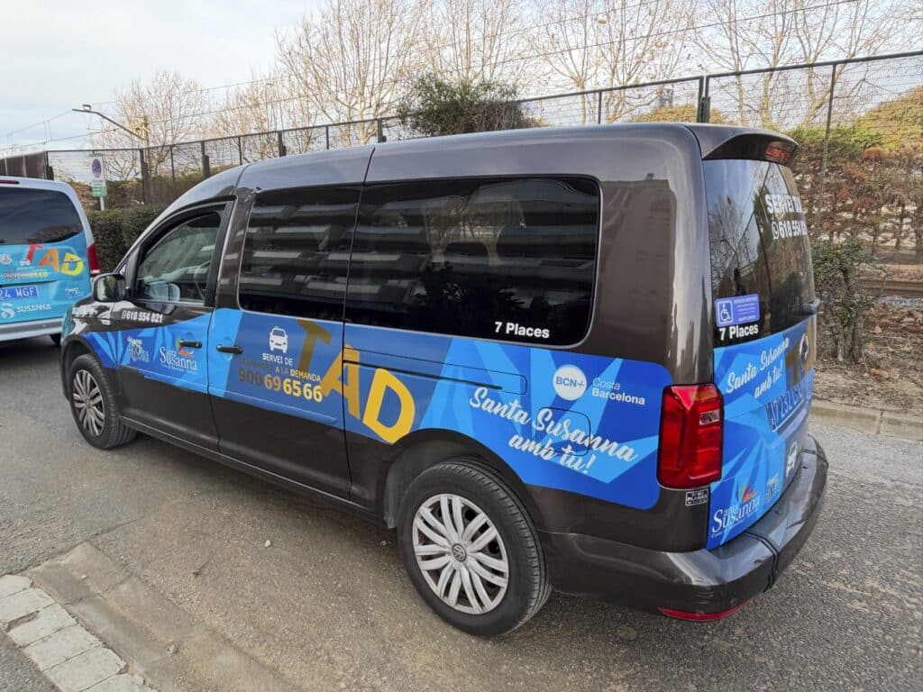 Santa Susanna Volkswagen Caddy Maxi Adaptada